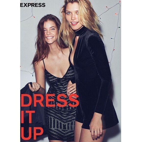 NWT Express Velvet Mock Neck Choker Cut Out Plunge Long Sleeve Romper, Medium - Picture 6 of 14